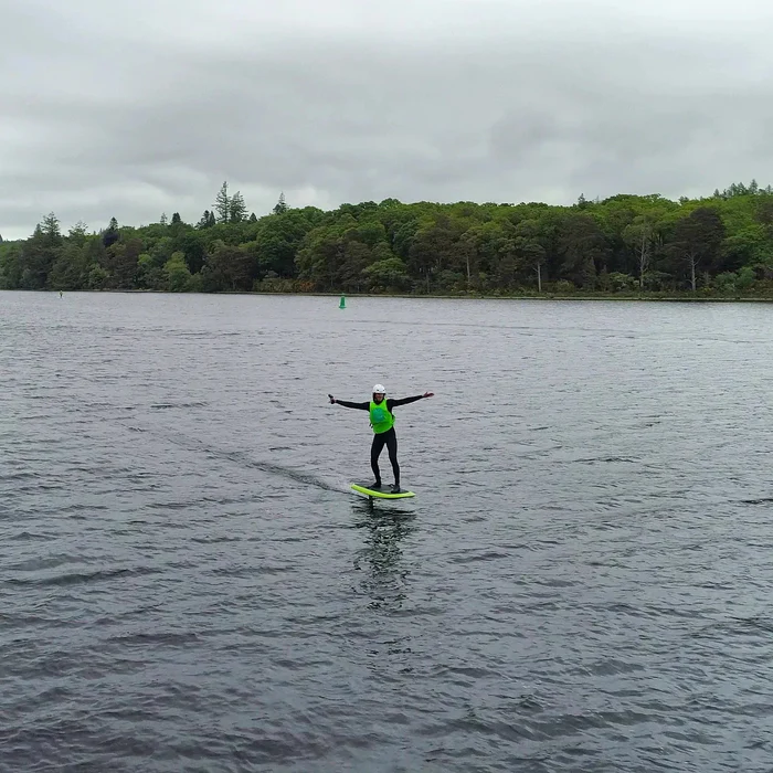 EFOIL BEGINNER FLIGHT - LESSONS IN FIFE AND EDINBURGH - Image 2